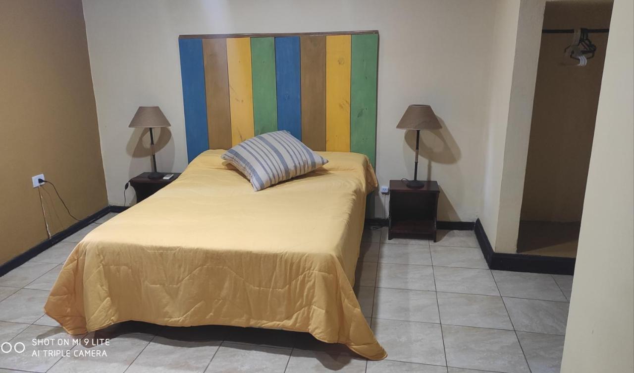 Apart de Fronteras Puerto Iguazú Habitación foto